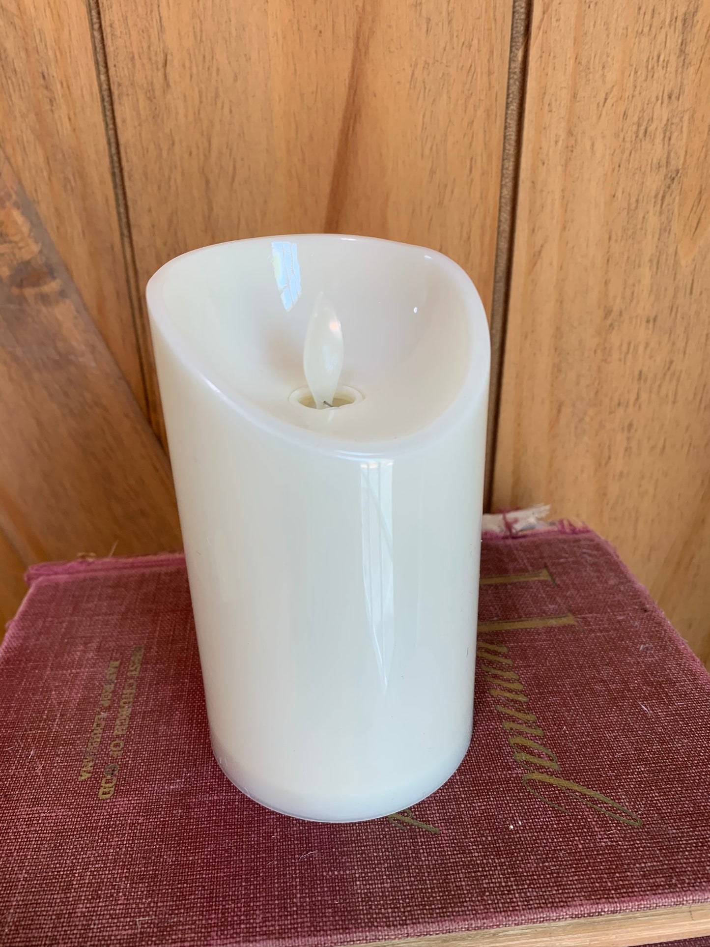 Flameless Swing Candles