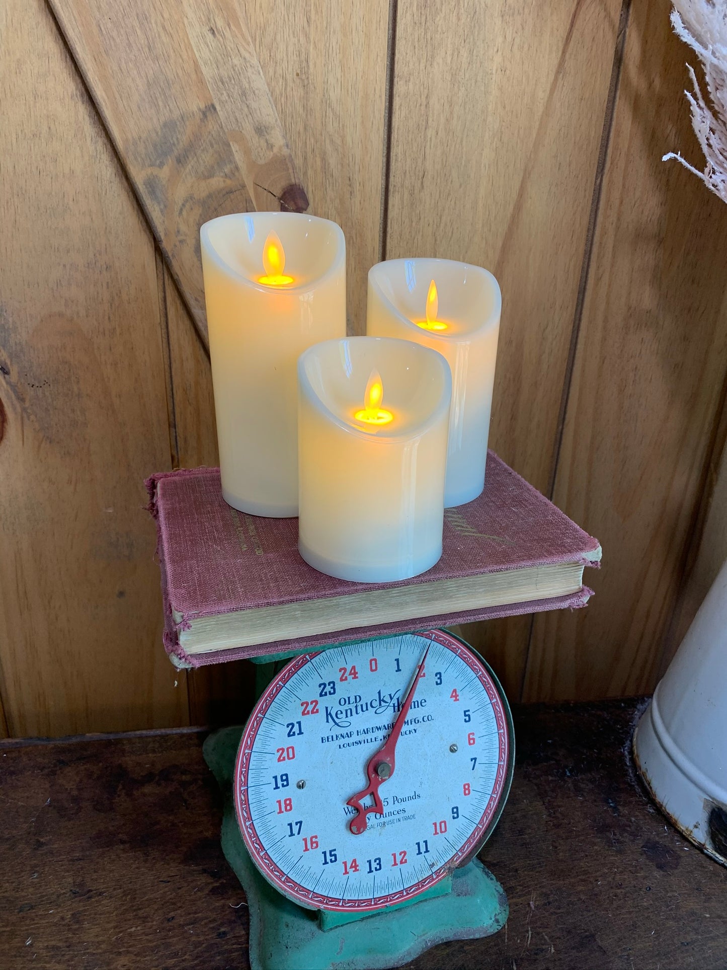Flameless Swing Candles
